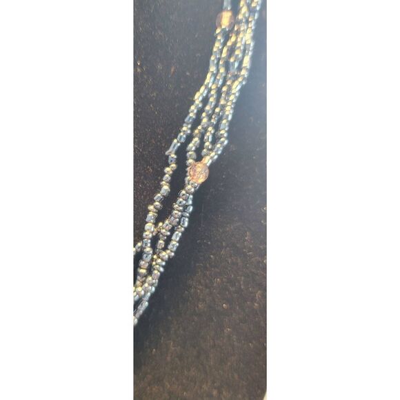 18" Gun metal 4 stranded beaded necklace with smoke round beaded accent. - Picture 2 of 2